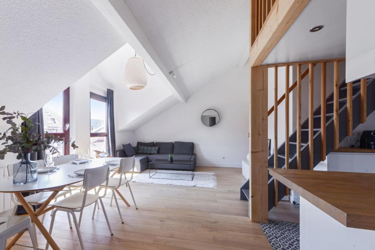 Duplex Volland - Welkeys Apartment Annecy Ngoại thất bức ảnh